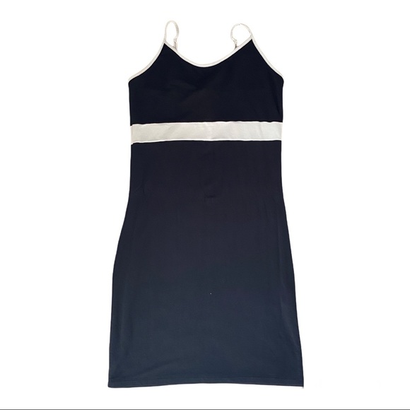 Forever 21 Dresses & Skirts - Black and white strip on chest mini bodycon dress size M juniors strappy
